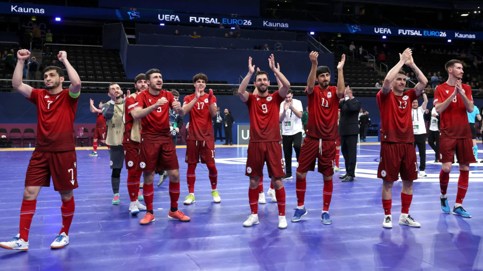 Az örmény válogatott az első továbbjutó!