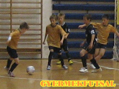 Futsaltorna ifjoncoknak