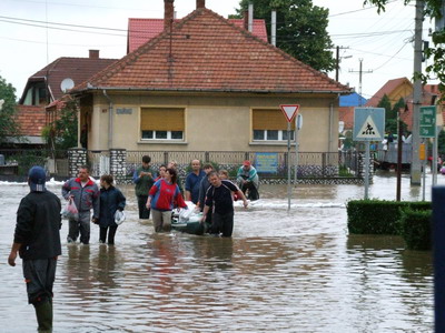 Torna az árvízkárosultakért