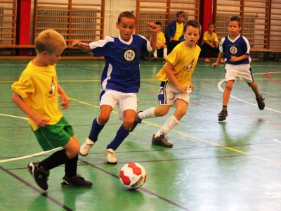 UTÁNPÓTLÁS FUTSAL TORNA