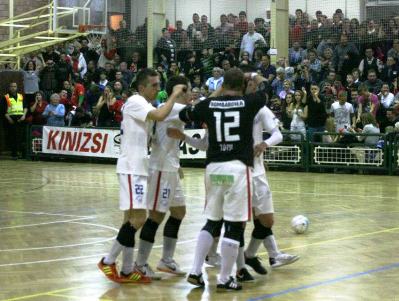 Futsal ünnep Dunakeszin, hazai sikerrel