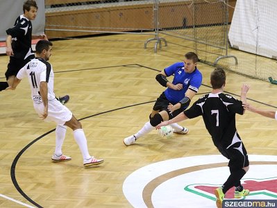 UTC Futsal Team  DEAC FC 4-6