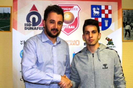 Elégedett felek írtak alá Dunaújvárosban