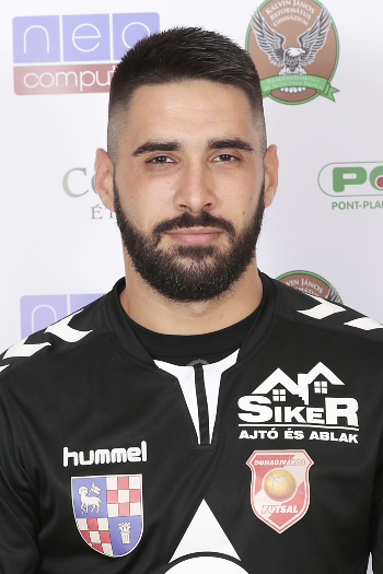 Rigó László