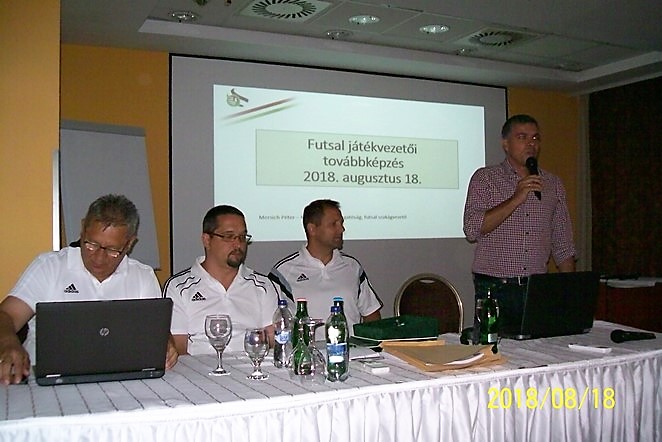 Edzőtáborban teszteltek a futsal-játékvezetők