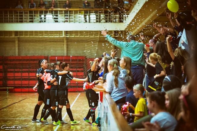 Telt ház, feszült hangulat és igazságos döntetlen  a megyei rangadón