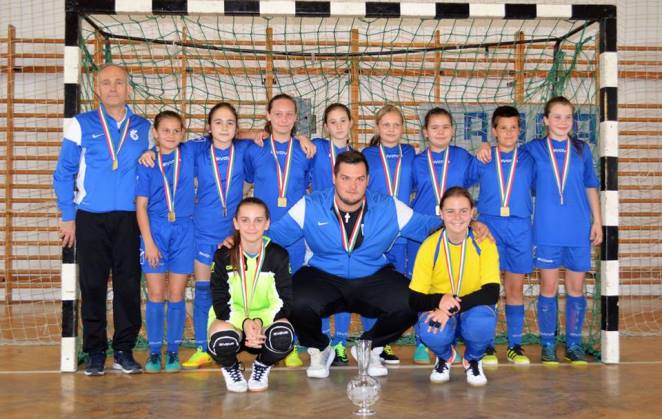 Leány U13-as bajnok a Tolna Mözs