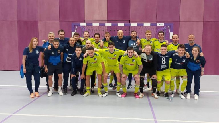 Egy perccel a vége előtt dőlt el: bajnok és feljutott a TF!