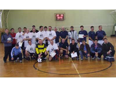 Grundfoci és Retro elsőség Füzesabonyban