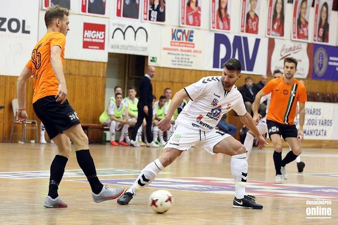 Három pont az Újvárosi karácsonyfa alá