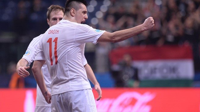 Folytatjuk a Dróth család blogját