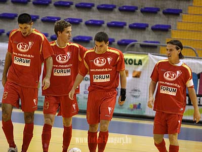 Futószalagon a felkészülési meccsek