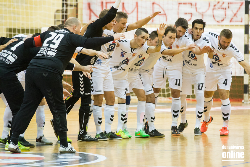 Dunaferr - Berettyóújfalu 3-2 - fotó: Ónodi Zoltán Dunaferr - Berettyóújfalu 3-2 - fotó: Ónodi Zoltán