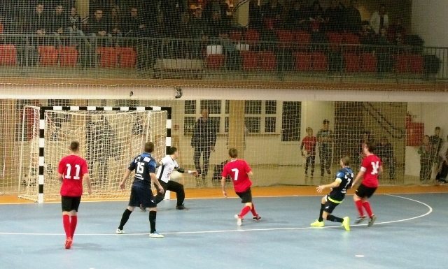 Dobogón telel az újfalui gárda