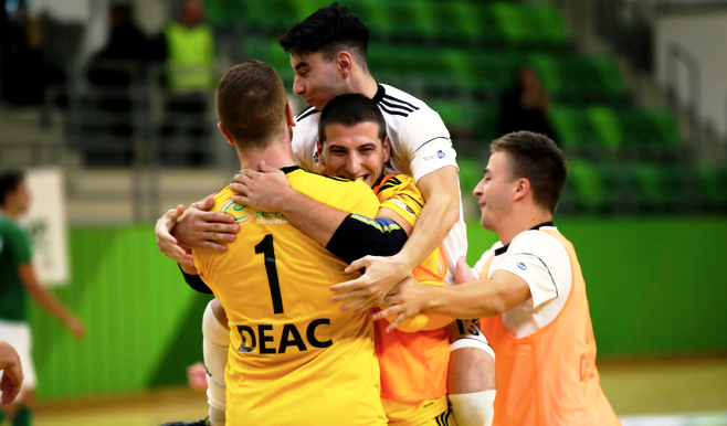 0-3-ról fordított a DEAC a Népligetben!