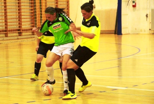 Univerzum – Árkád ETO 3-8