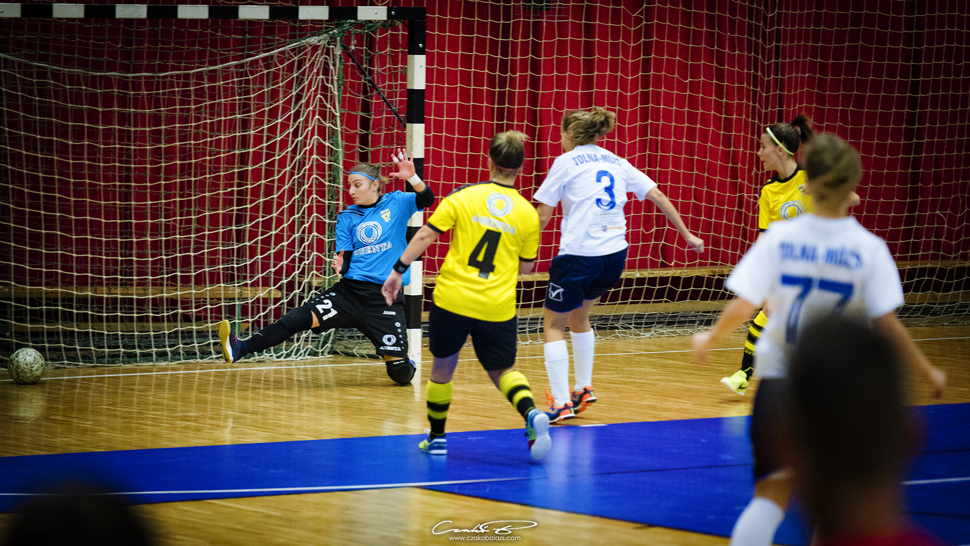 _CZB0115 copy