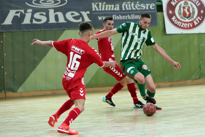 Újabb vereségével az utolsó helyen zárt a Fradi!