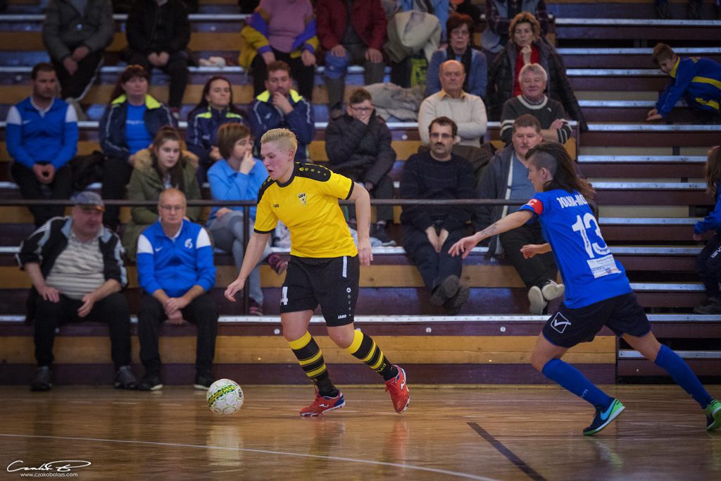 Czakó Balázs fotói a tolnai derbyről