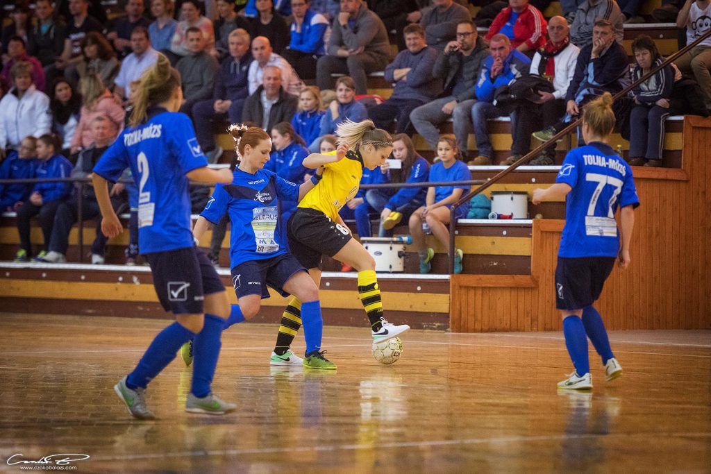 Czakó Balázs fotói a tolnai derbyről