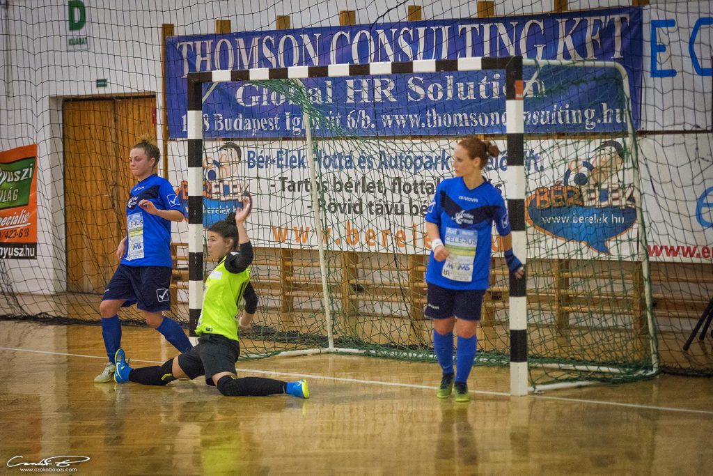 Czakó Balázs fotói a tolnai derbyről