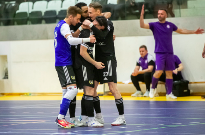 Könnyedén jutott tovább a DEAC!