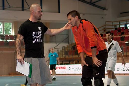 Nem futball, futsal! /Interjú Elek Gergővel/