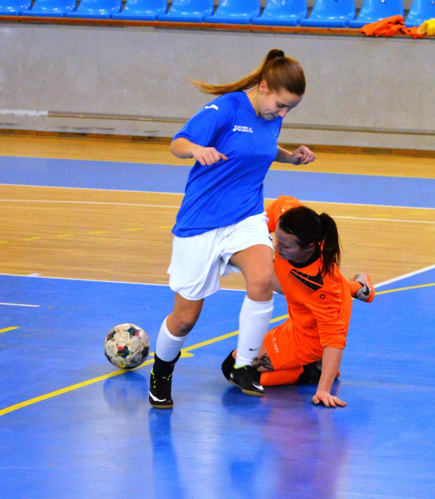 Reklám Press-Skorpió	–	Astra – Bulls 0-9