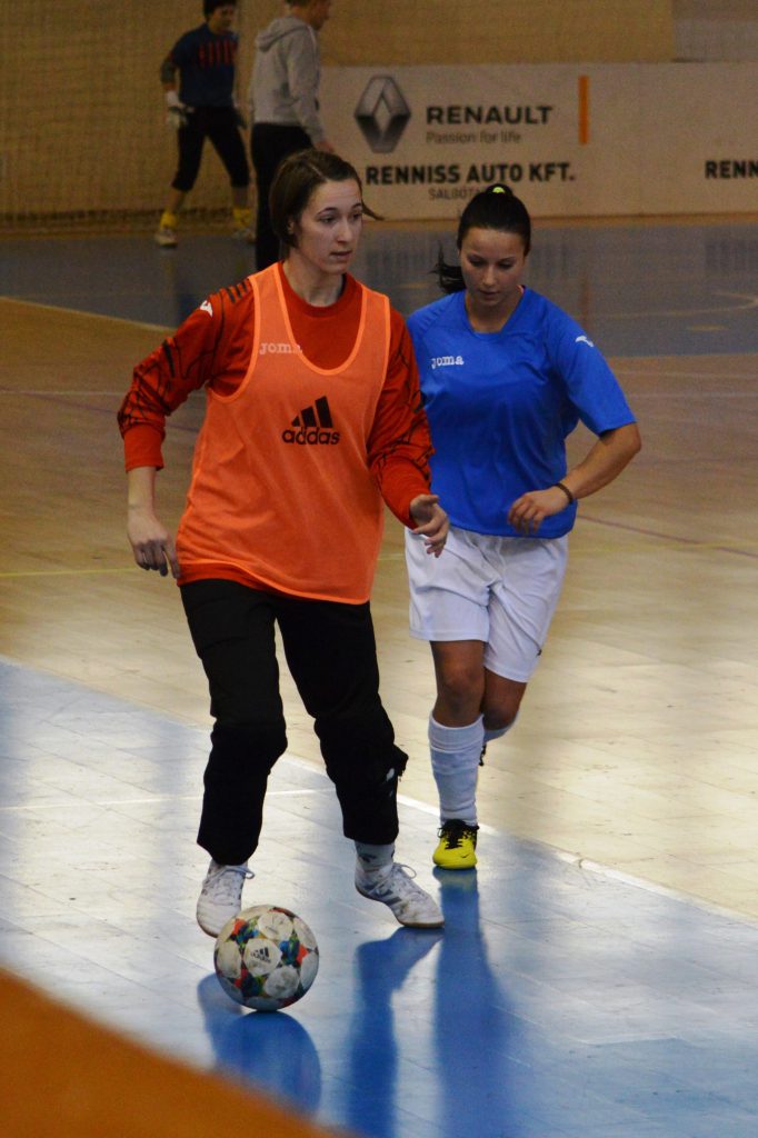 Reklám Press-Skorpió	–	Astra – Bulls 0-9