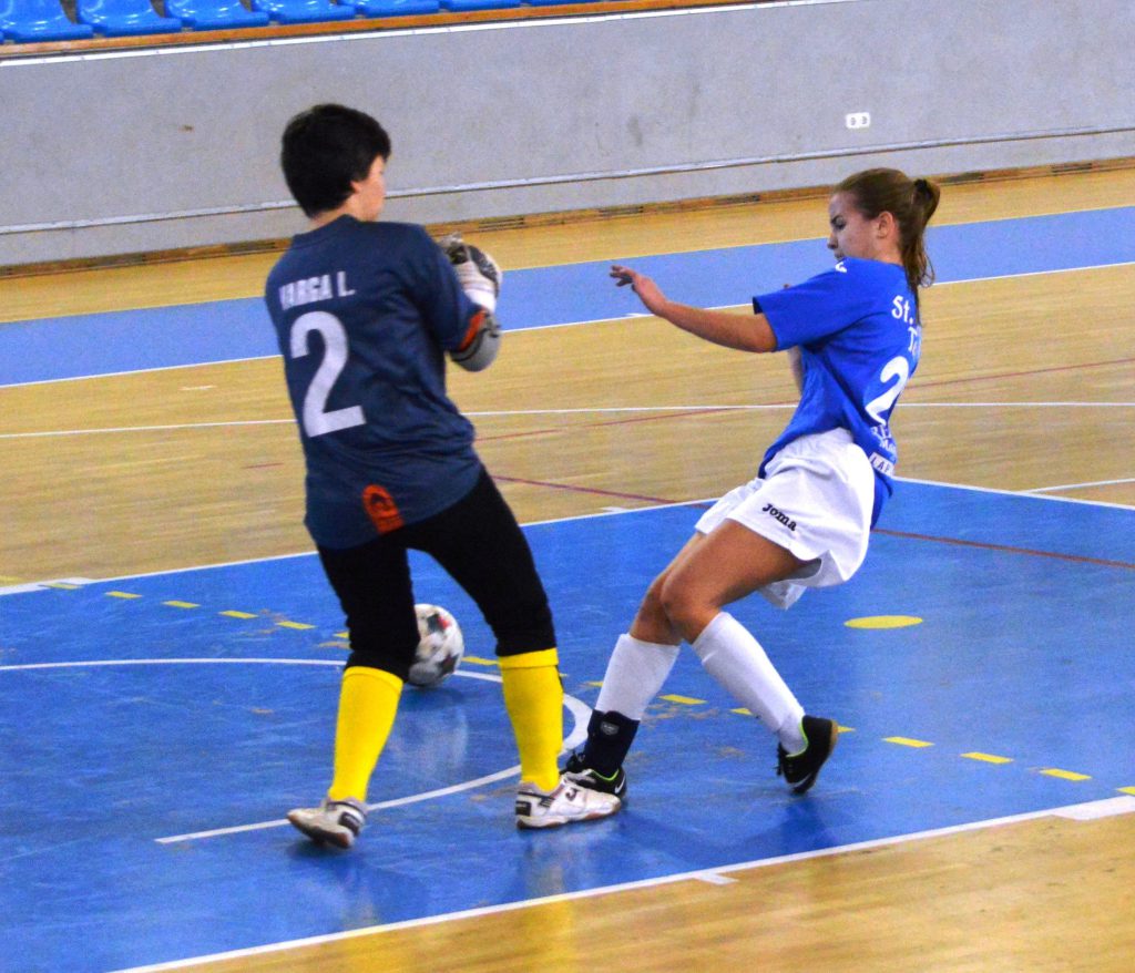 Reklám Press-Skorpió	–	Astra – Bulls 0-9
