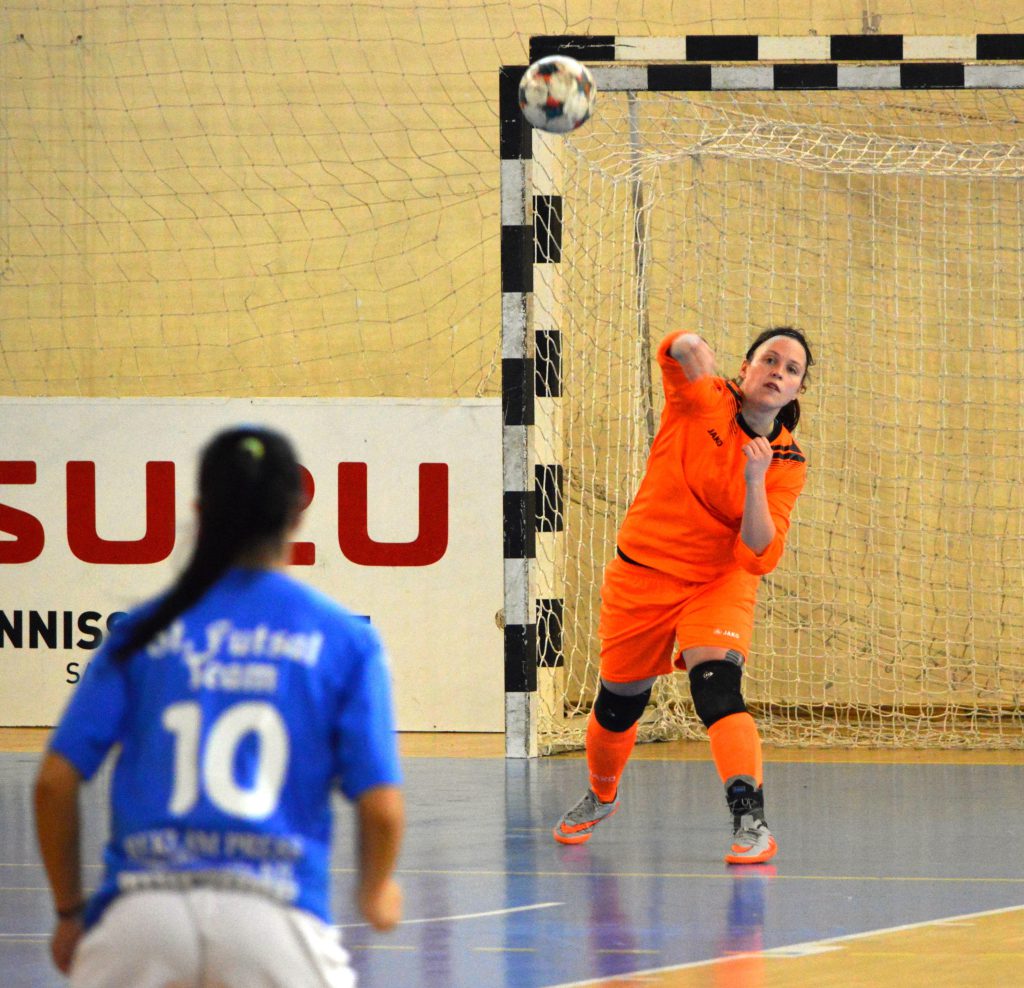 Reklám Press-Skorpió	–	Astra – Bulls 0-9