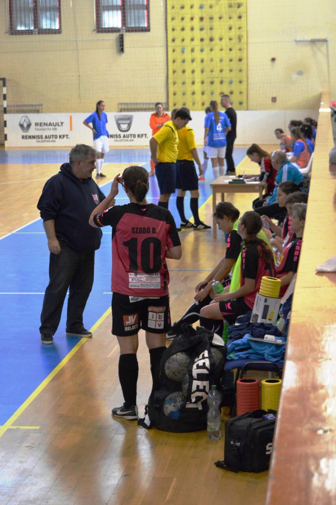 Reklám Press-Skorpió	–	Astra – Bulls 0-9