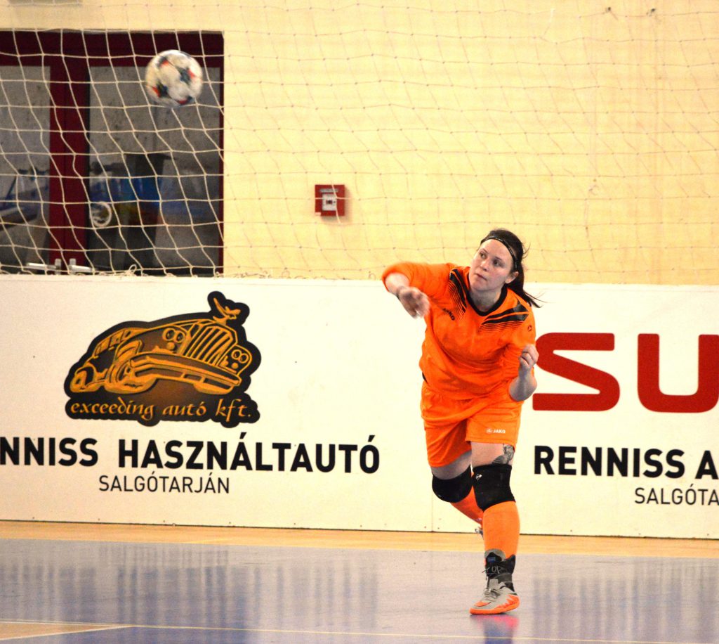 Reklám Press-Skorpió	–	Astra – Bulls 0-9