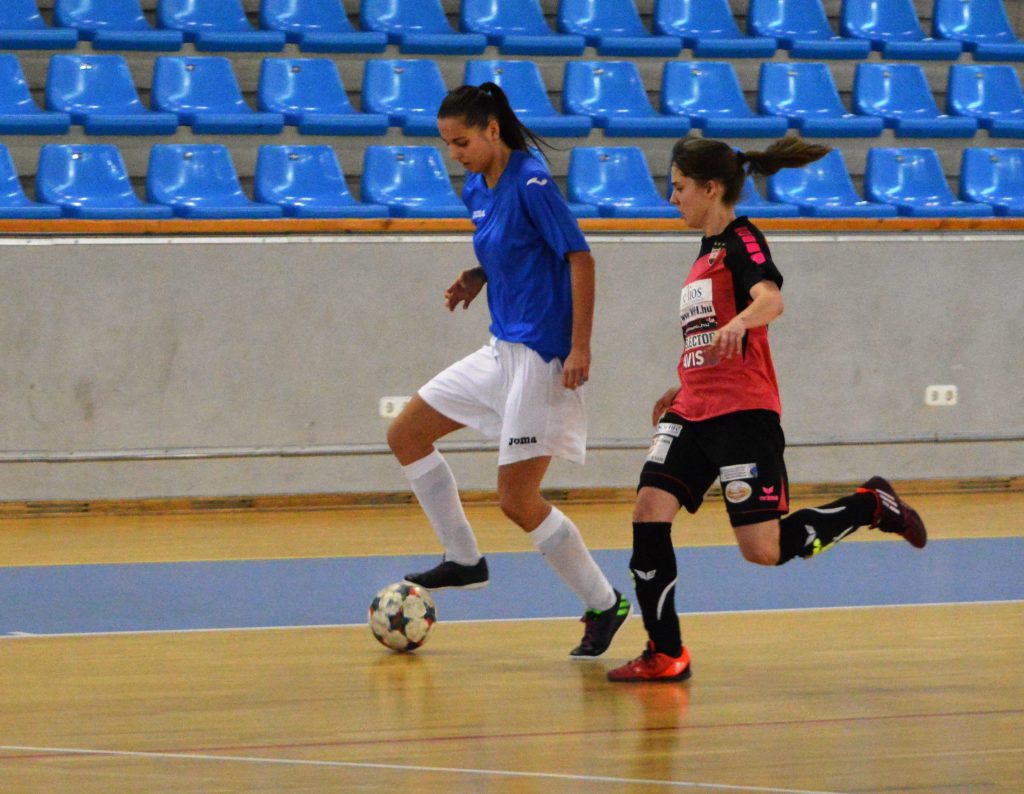 Reklám Press-Skorpió	–	Astra – Bulls 0-9