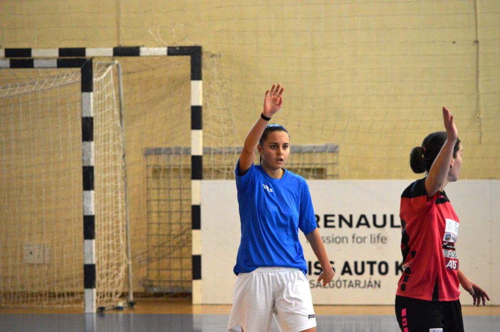 Reklám Press-Skorpió	–	Astra – Bulls 0-9