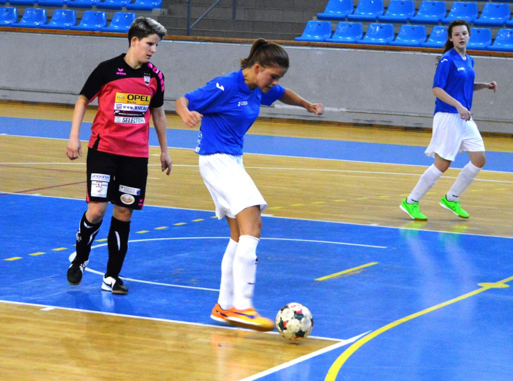Reklám Press-Skorpió	–	Astra – Bulls 0-9