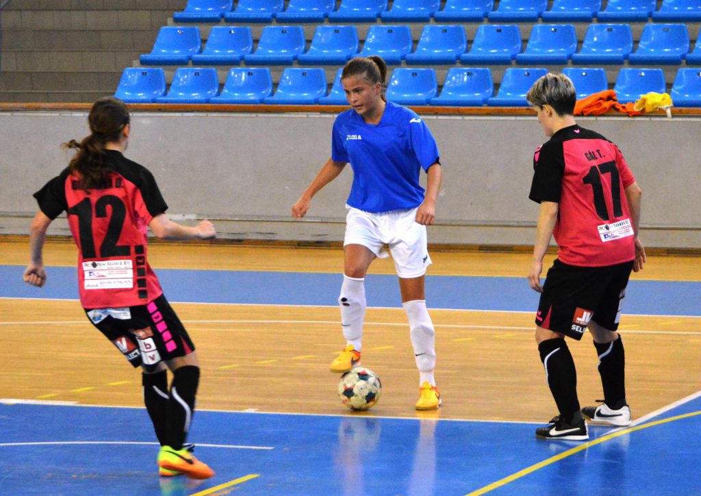 Reklám Press-Skorpió	–	Astra – Bulls 0-9