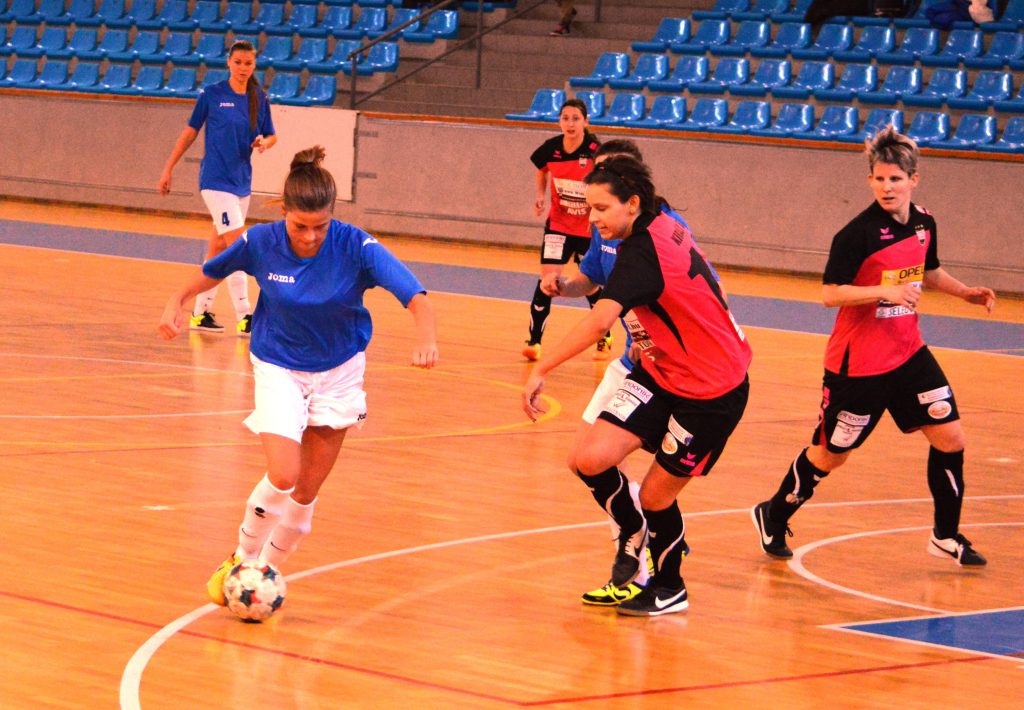 Reklám Press-Skorpió	–	Astra – Bulls 0-9