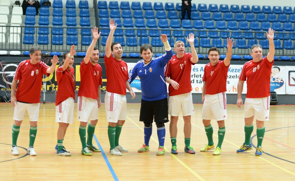 Futsal Edzők – Játékvezetők 8-5 MK Gála