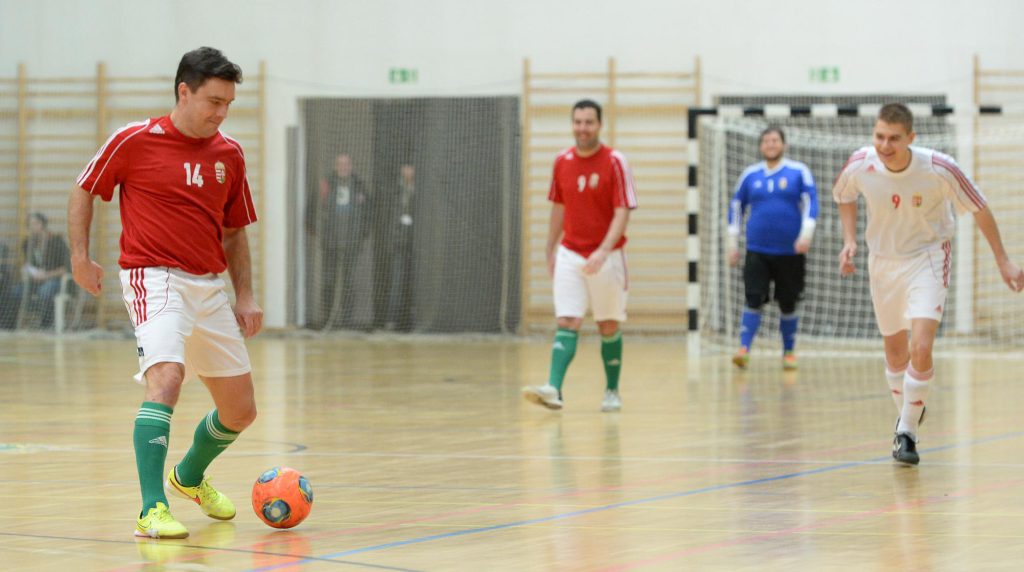 Futsal Edzők – Játékvezetők 8-5 MK Gála