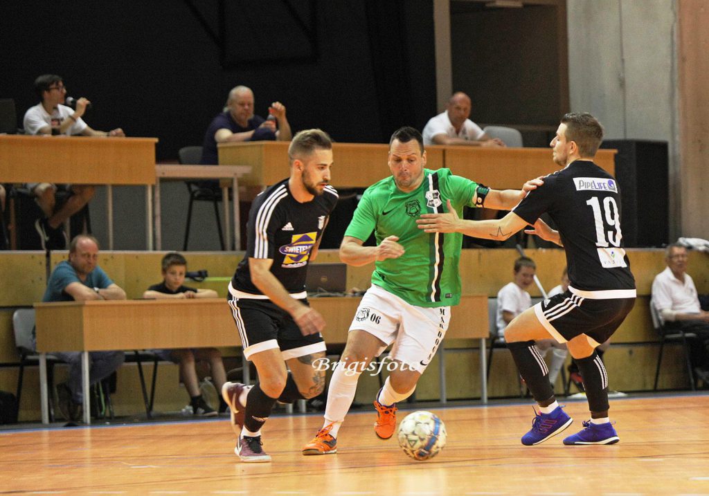 Aramis – Haladás 10-6 Fotógaléria