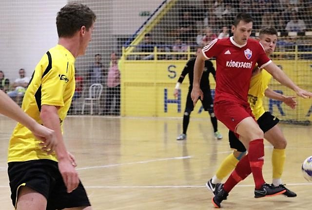 Reálisnak mondható döntetlen