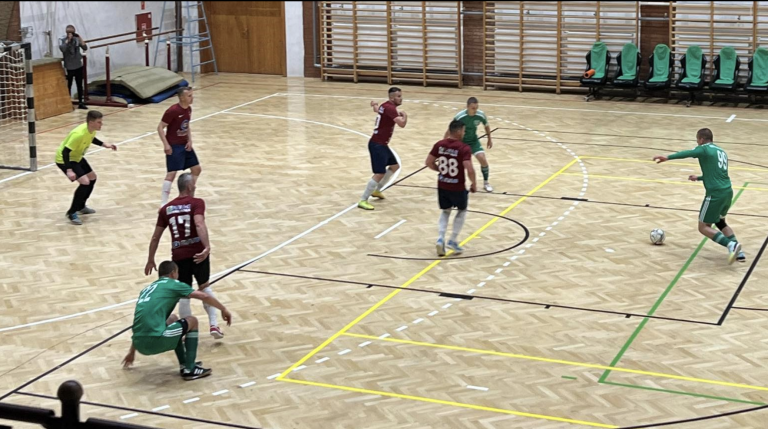 Fej-fej mellett halad a Csenger és a Maglód, kiesett a Szeged
