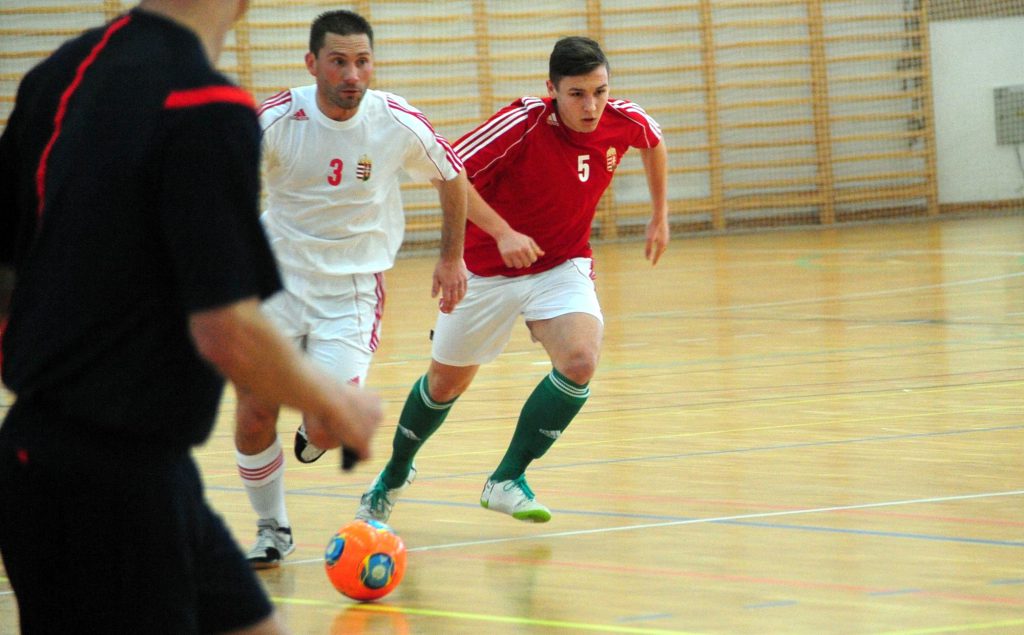 Férfi Kelet – Nyugat válogatott 2-4 MK Gála