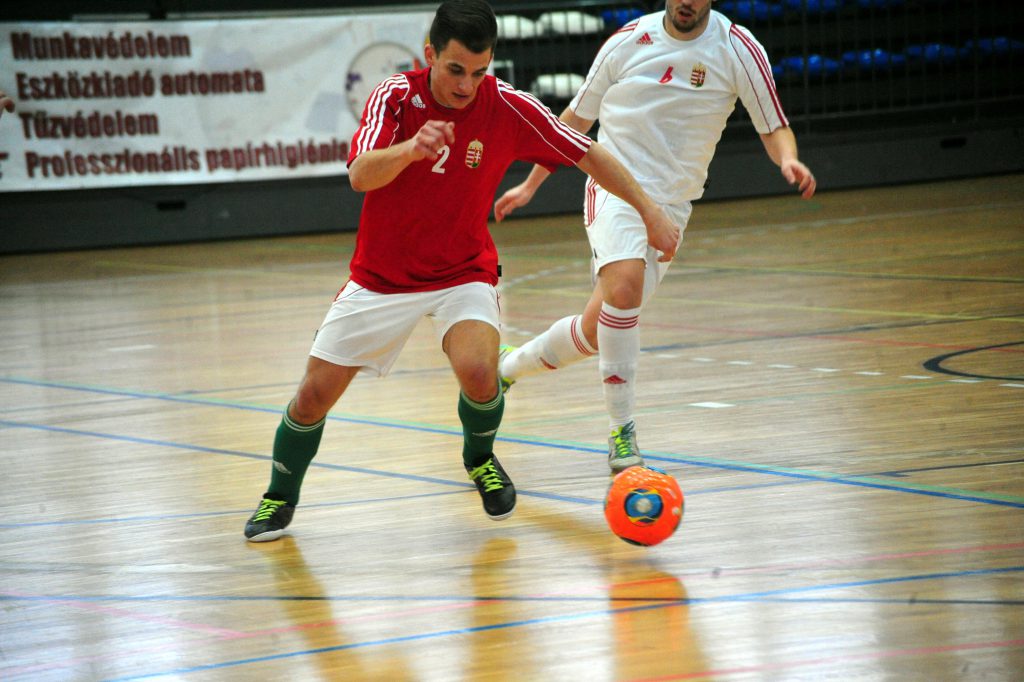Férfi Kelet – Nyugat válogatott 2-4 MK Gála