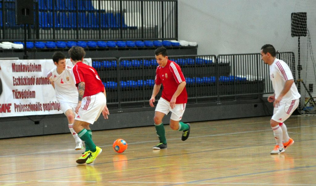 Férfi Kelet – Nyugat válogatott 2-4 MK Gála