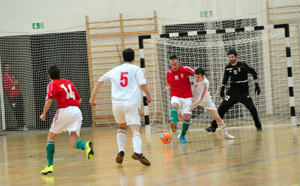 Férfi Kelet – Nyugat válogatott 2-4 MK Gála