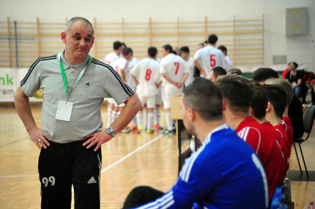 Férfi Kelet – Nyugat válogatott 2-4 MK Gála
