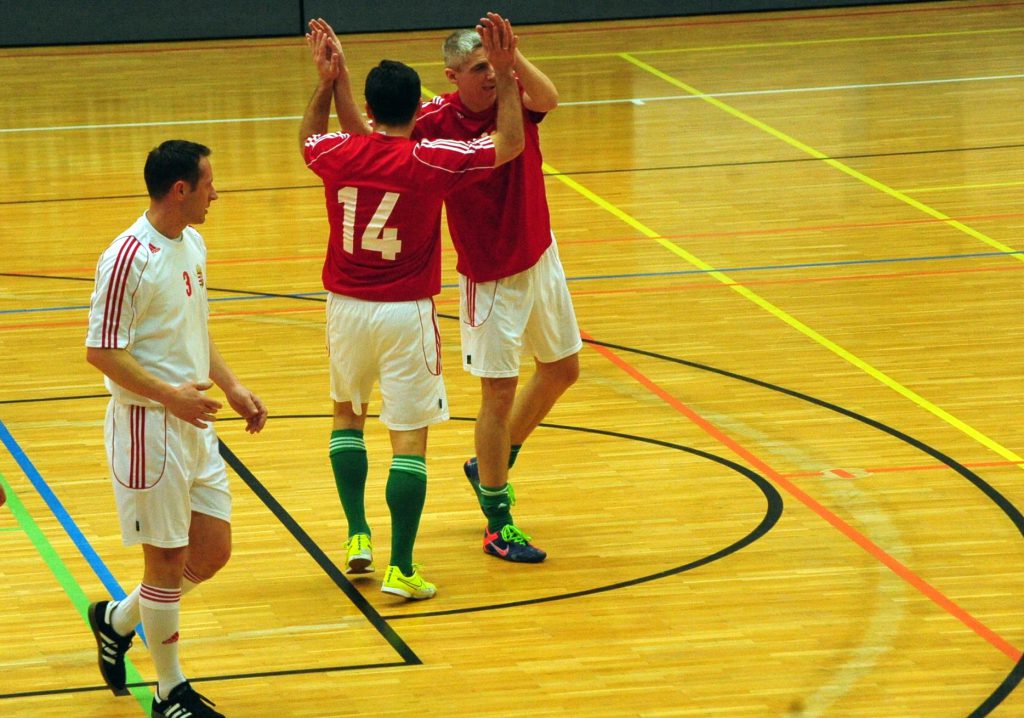 Futsal Edzők – Játékvezetők 8-5 MK Gála