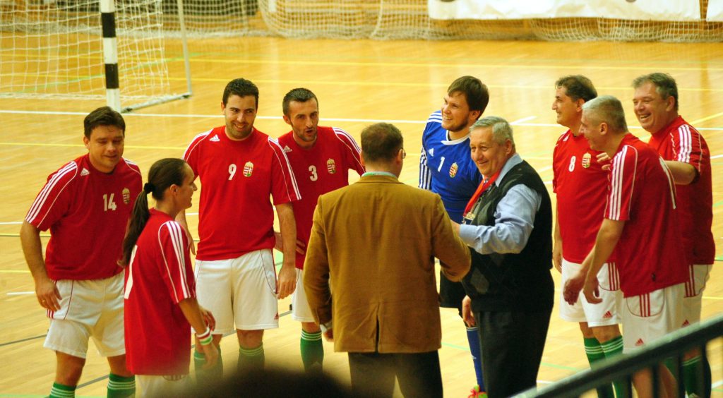 Futsal Edzők – Játékvezetők 8-5 MK Gála